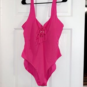 hot pink rue 21 size 2x one piece bathing suit